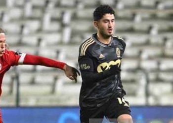 Video: el primer gol de Steven Alzate en Standard de Lieja