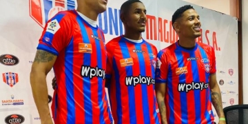 Alexander Mejía fue presentado en su nuevo equipo