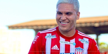 Ojo, Junior: ¿River piensa recuperar a Juanfer Quintero dentro de un tiempo?
