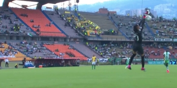 Kevin Mier, inmenso en el Atanasio: ¡Dos atajadas de larga distancia!