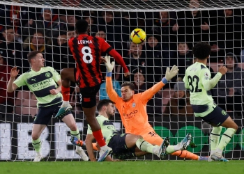 Los 6 futbolistas colombianos que le han marcado goles al Manchester City por Premier League