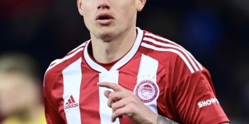 Olympiacos 6 – Panetolikos 1 por la Superliga de Grecia. Así le fue a James Rodríguez