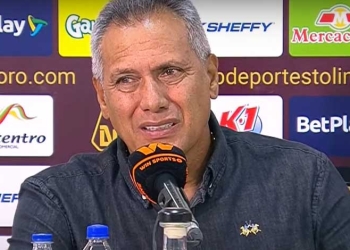 Hernán Torres: de “la jugada dudosísima del penalti” a intervenir para que su jugador no hable del árbitro