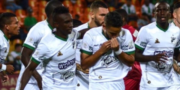 Andrés Arroyo: beso al escudo y “feliz por el gol, pero…”