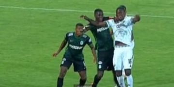 ¿Y esto de Cristian Zapata por qué no fue penalti para Deportivo Cali?