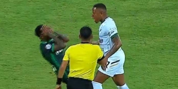 ¡Ay, Jhon Vásquez! Debut y expulsión