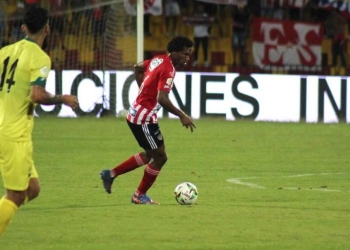 El jugador de Junior que no aprueba las críticas a Didier Moreno: "Tengan paciencia"