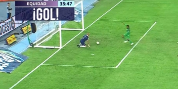 Diego Novoa, ayúdate. Regalito del portero de América