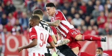 James ante PAOK: el casi golazo y a cuánto quedó Olympiacos del liderato