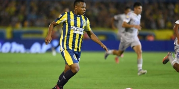 Los mejores comentarios de lo que hizo Jáminton Campaz en su debut en Arroyito