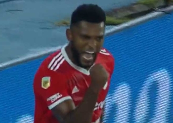 Video: otro gol de Miguel Borja en River. ¡Le rompió el arco!
