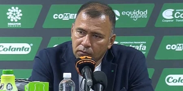 Hárold Rivera: el porqué jugar con 3 centrales y lo que dijo de la lesión de Sambueza