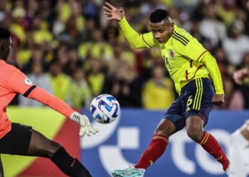 Video: el autogol que rompió el empate entre la Selección Colombia y Ecuador