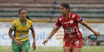 Zurdazo y adentro: ¡Golazo de Catalina Usme vs. Huila!