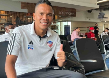 El mal momento de Carlos Bacca: ¿Debe empezar a ser suplente en Junior?
