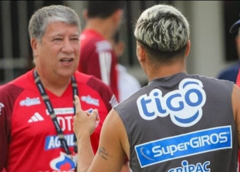 (Video) Apareció Juanfer en la sede de Junior: "A recuperarme para volver con todo"