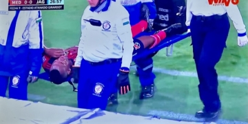 Víctor Moreno salió lesionado por conmoción