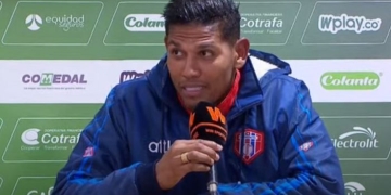 Álex Mejía tras el arbitraje en Techo: «¡Somos una vergüenza nacional e internacional!»