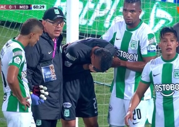 Duro momento para Kevin Mier: entre lagrimas abandona el clásico