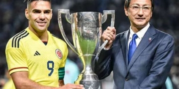 Falcao García: «Estoy para lo que Colombia necesite» y foto con la camiseta de Millonarios