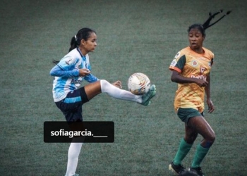 Video: El histórico gol olímpico de Sofía García en la Liga Femenina