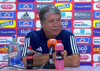 Bolillo Gómez: "Si seguimos así, la hinchada de Junior nos va a coger odio"