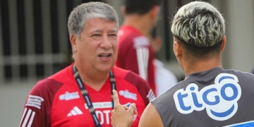 El primer gran pedido de Bolillo Gómez en Junior