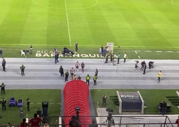 Video: Freddy Hinestroza, despedido entre insultos luego del Junior vs. Santa Fe