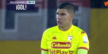 José Silva y las críticas por los goles en el clásico