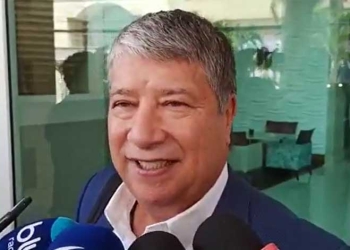 Bolillo Gómez en Junior: “El equipo no puede estar ahí» y «a Juanfer lo quiero como un hijo»