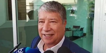 Bolillo Gómez en Junior: “El equipo no puede estar ahí» y «a Juanfer lo quiero como un hijo»