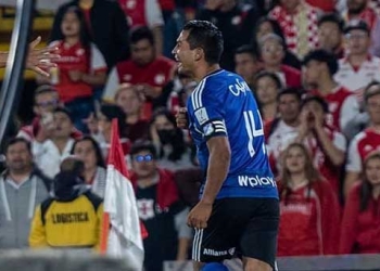 ¡Y llegó el doblete de Mackálister en un clásico!
