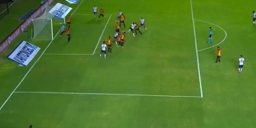 Video: ¡Qué distinguido, Rafa Pérez! Golazo de taco en la goleada de San Lorenzo