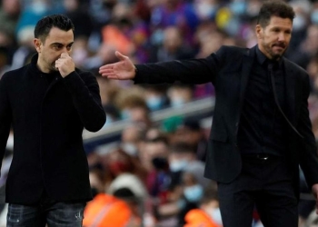 Bofetada de Simeone a Xavi y Ancelotti