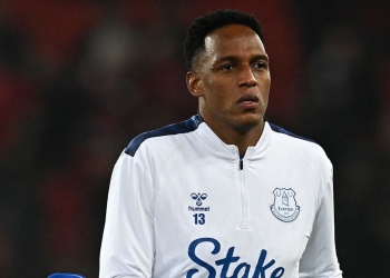 Yerry Mina y el sexto partido sin minutos en el Everton