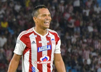 Otra noche gris de Carlos Bacca: Fallos y salida del partido vs. Jaguares