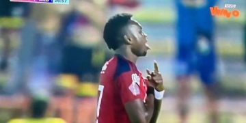 Diber Cambindo liquida al Huila en una pierna