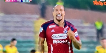 Pipe Pardo escribió un poema en el Plazas Alcid