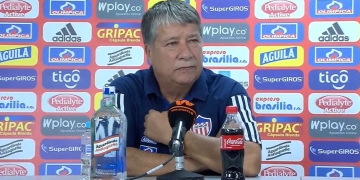 Bolillo Gómez: “El que cobra los penaltis es Cariaco… ¿si me entiende?”