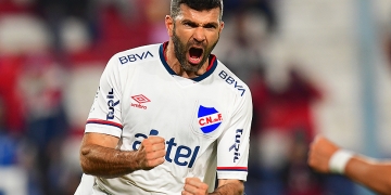 Nacional le ganó en cámara lenta a Metropolitanos