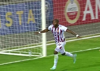 ¡Diego Herazo sigue encendido! Gol en el debut por Sudamericana con Tolima