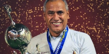 ¿Cuántos títulos ganó Deportes Tolima con Hernán Torres?