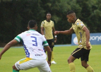 Así quedó la tabla de posiciones tras el arranque de la fecha 12