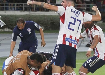 La cuarta fue la vencida: ¡Ahora sí ganó Junior con Bolillo!
