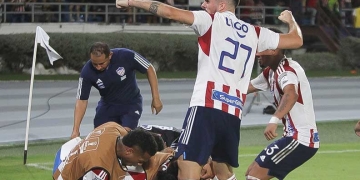 La cuarta fue la vencida: ¡Ahora sí ganó Junior con Bolillo!