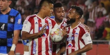 La orden de Bolillo era otra y entonces… ¿por qué el Chino Sandoval cobró el penalti?