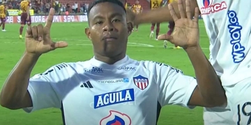 Pero qué GOLAZO, Léider Berrío: ¡Definición de tres dedos!