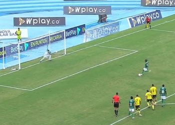 Kevin Velasco acabó con la mala racha de los penales