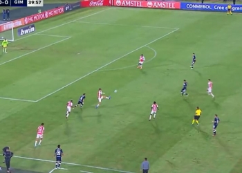 Error en defensa y Santa Fe recibe su primer gol en Sudamericana