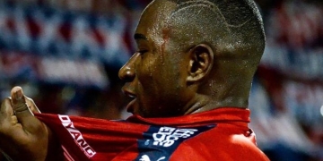 Visitó al DIM y vio la clasificación como un hincha más